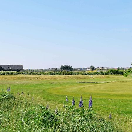 Captivating Holiday Home in Ringk bing near Sea Ringkøbing Exterior foto