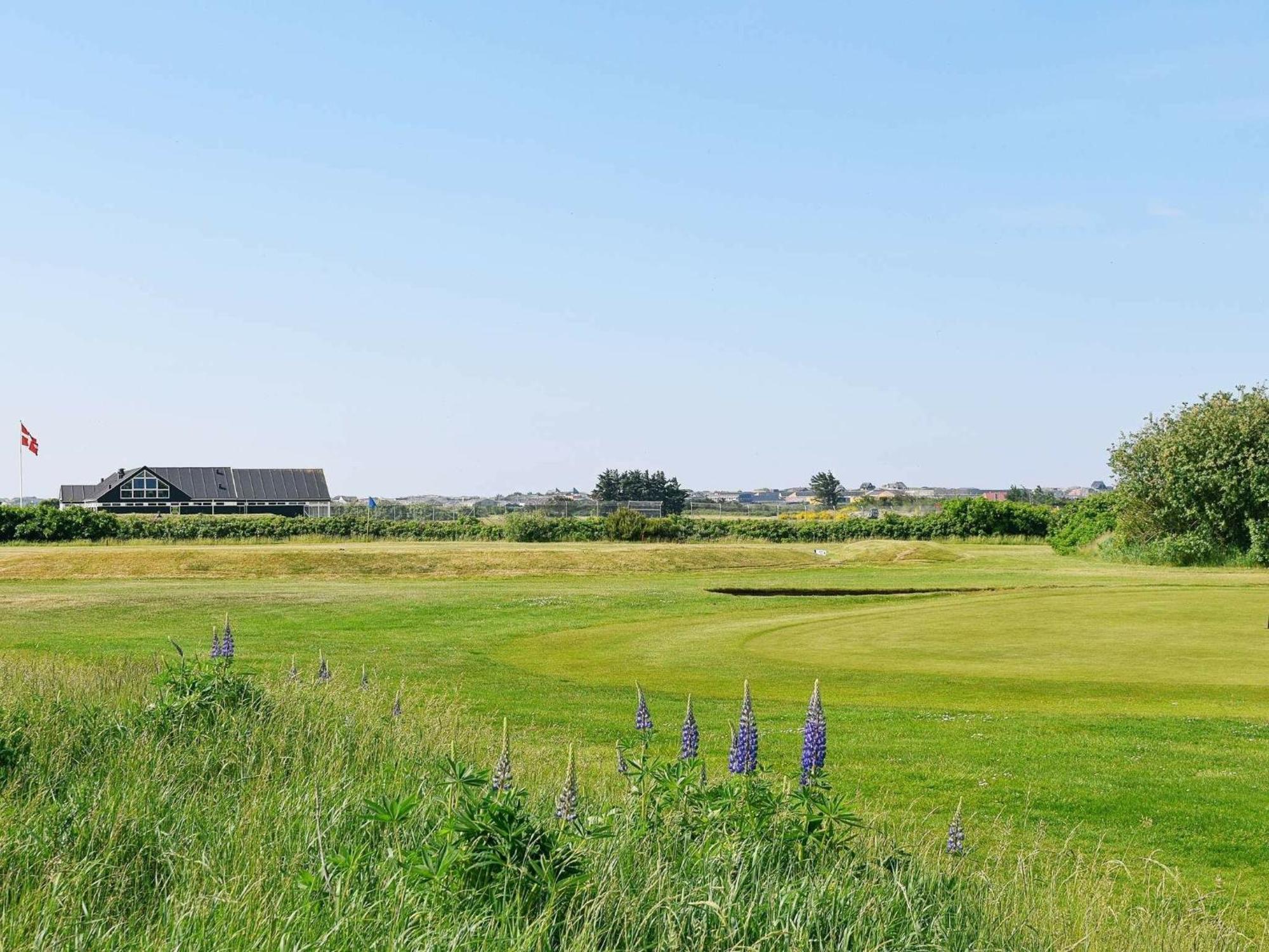 Captivating Holiday Home in Ringk bing near Sea Ringkøbing Exterior foto