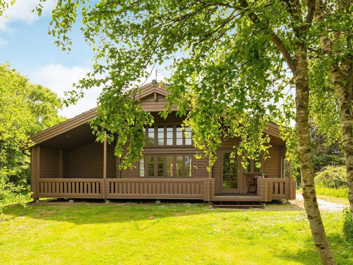 Captivating Holiday Home in Ringk bing near Sea Ringkøbing Exterior foto